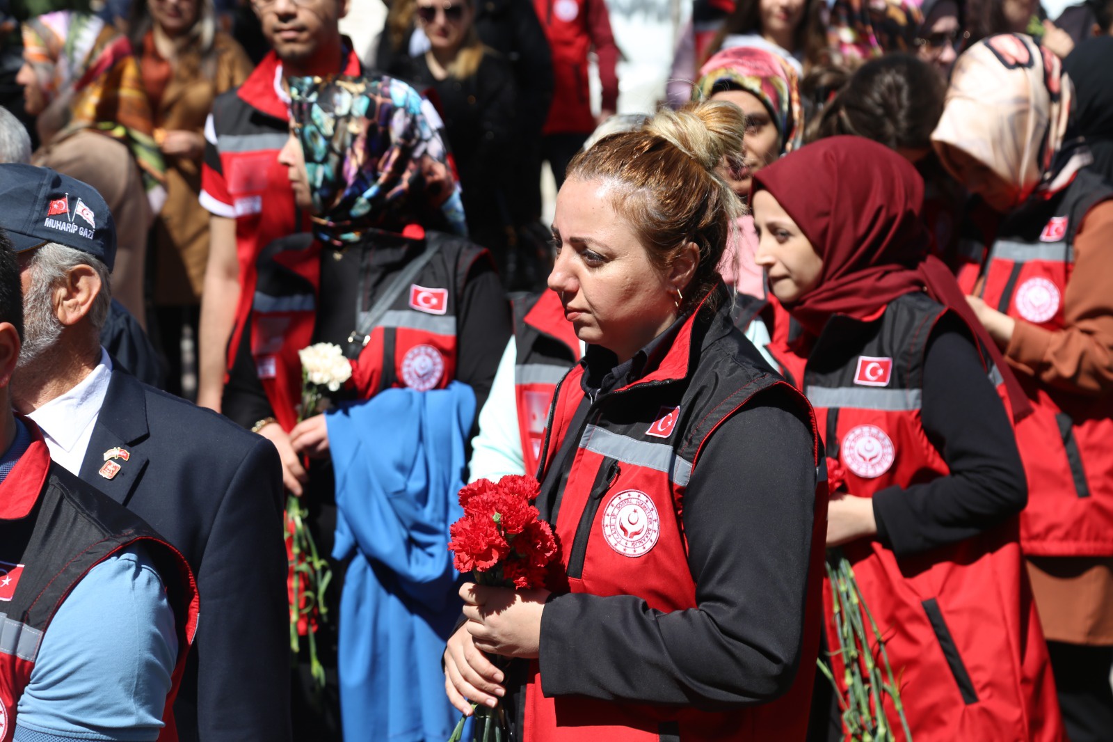 Gümüşhane’de "Biz Büyük Bir Aileyiz" yürüyüşü 6