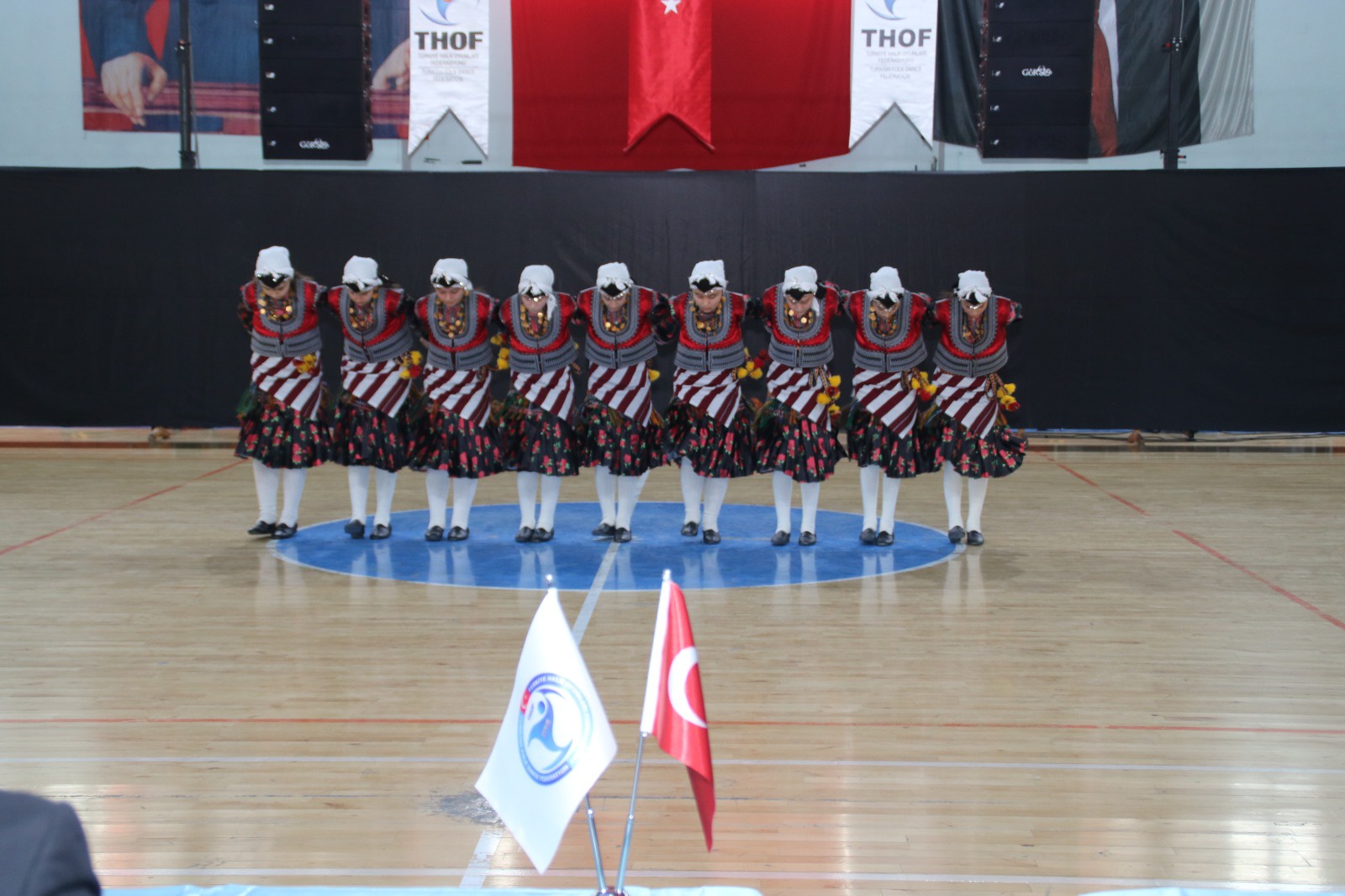 Halk oyunları grup yarışmaları Gümüşhane’de yapıldı 20