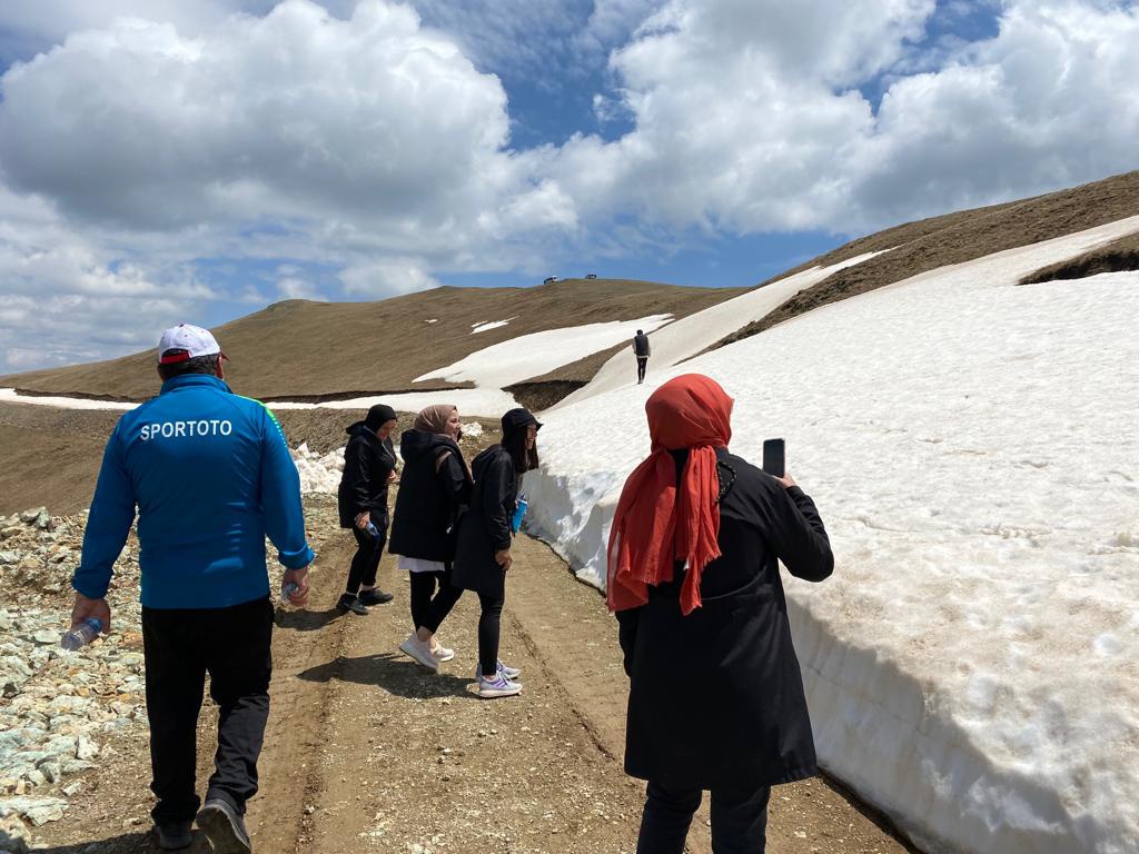 Kabaktepe’ye Şehitlere Saygı yürüyüşü düzenlendi 2