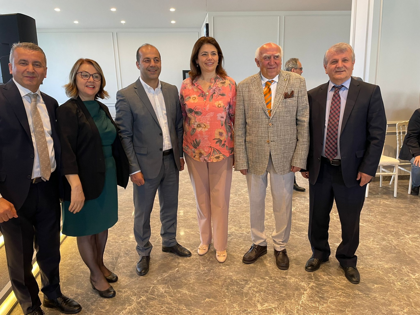 Gümüşhaneli Hukukçulardan ‘Oltan Abi’ye vefa dedi 12