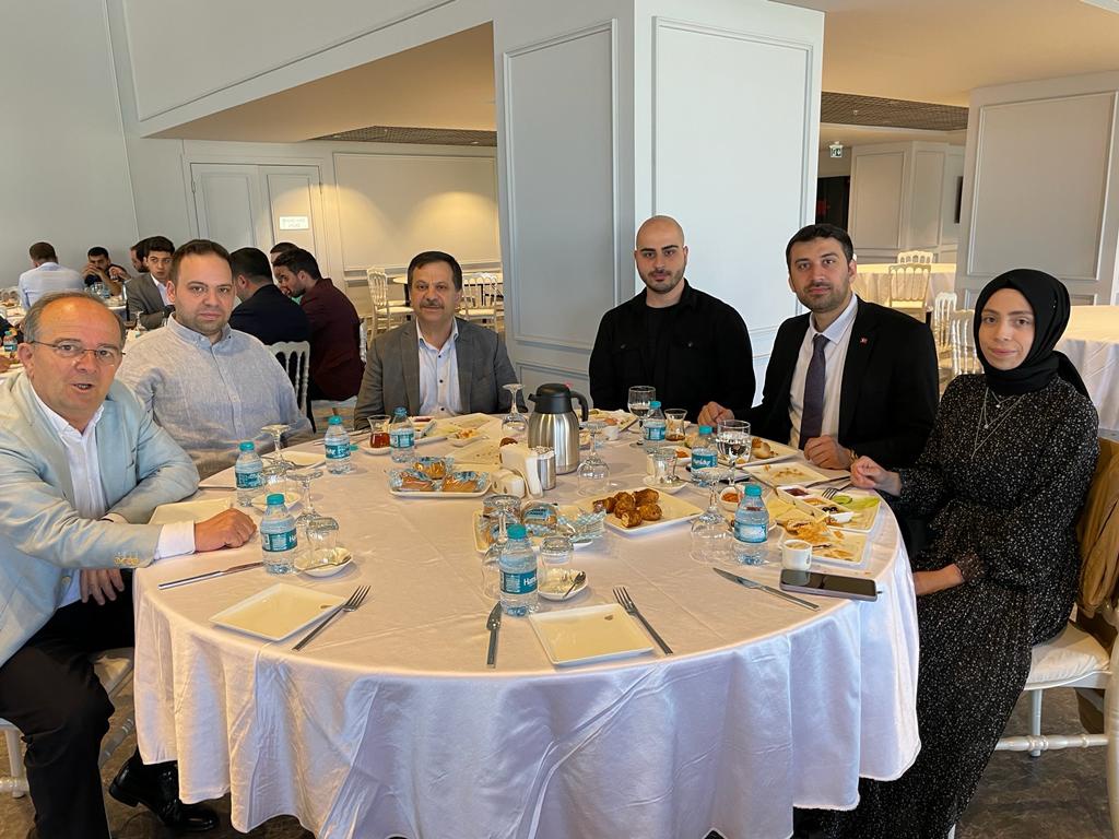 Gümüşhaneli Hukukçulardan ‘Oltan Abi’ye vefa dedi 32