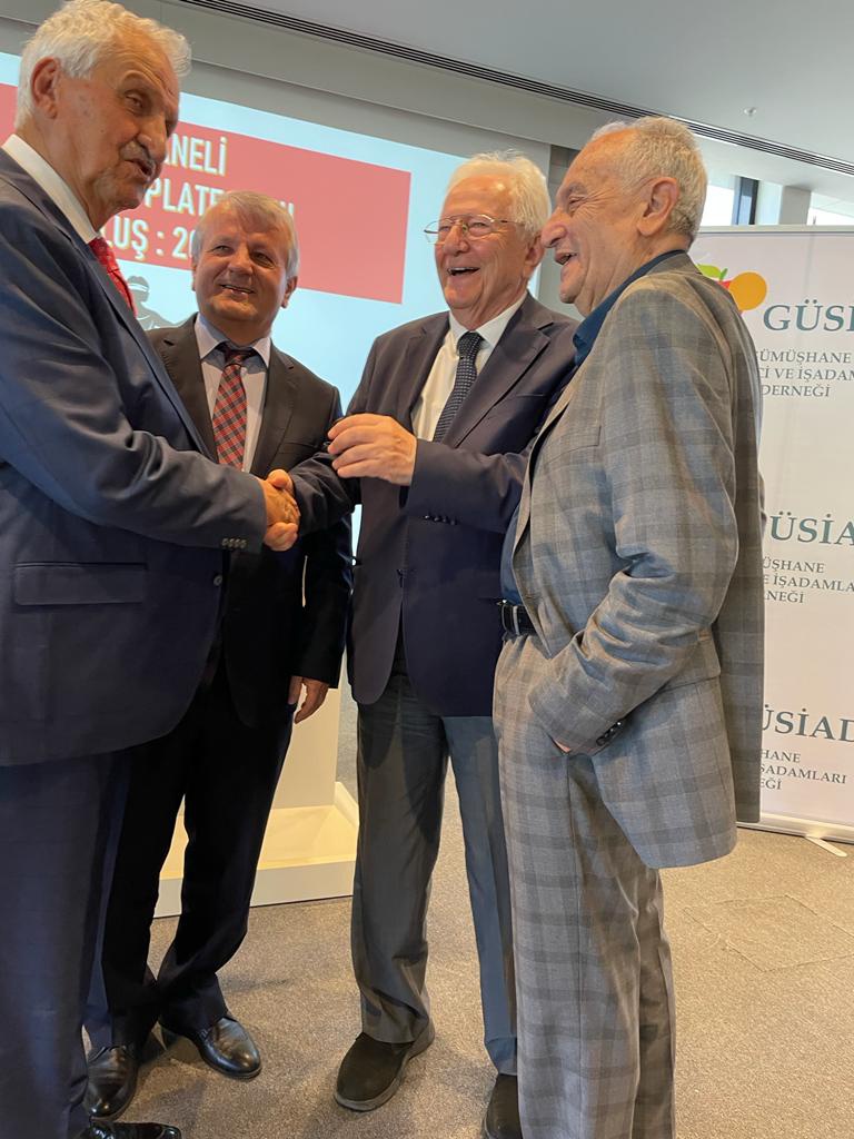 Gümüşhaneli Hukukçulardan ‘Oltan Abi’ye vefa dedi 60