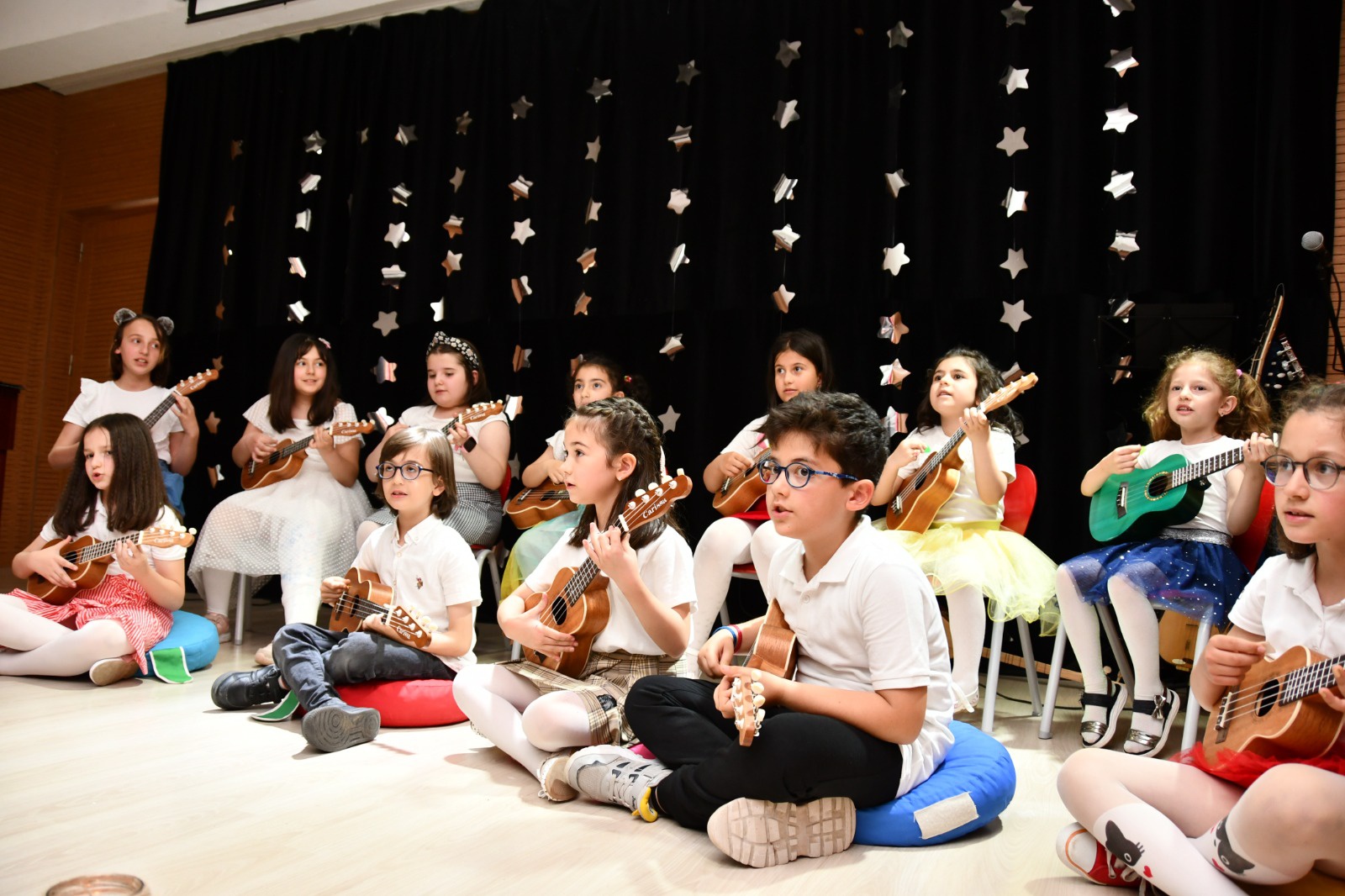Özel Bahçeşehir Kolejinden “Yılsonu resitali” 2