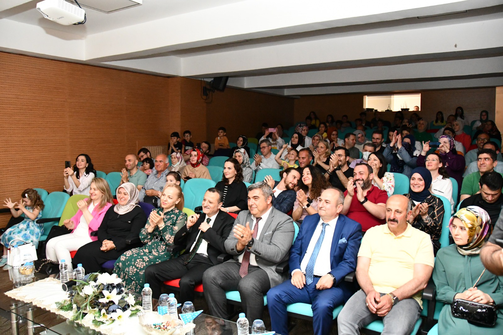 Özel Bahçeşehir Kolejinden “Yılsonu resitali” 39