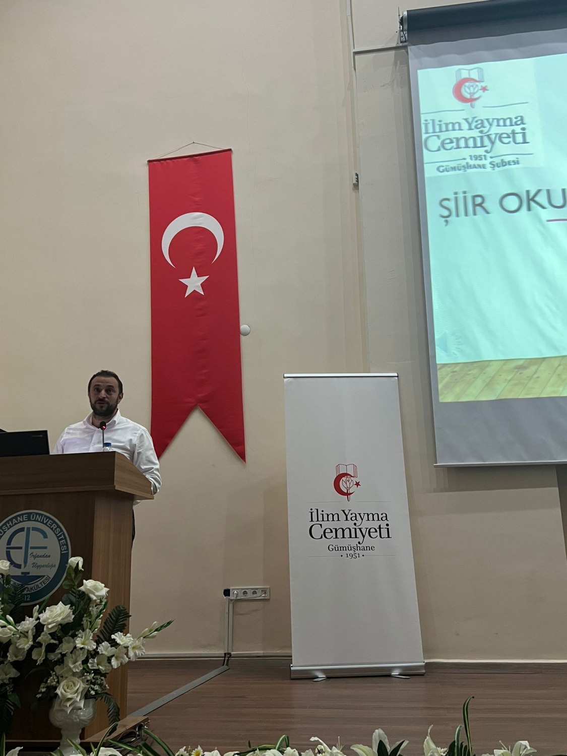 İlim Yayma Cemiyetinden şiir okuma yarışması 8