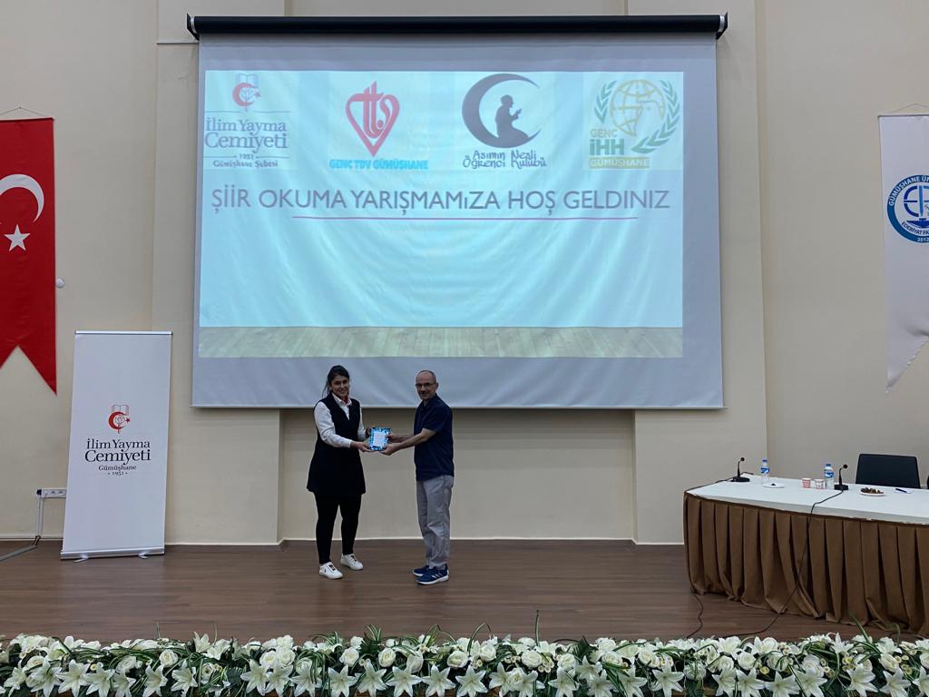 İlim Yayma Cemiyetinden şiir okuma yarışması 2