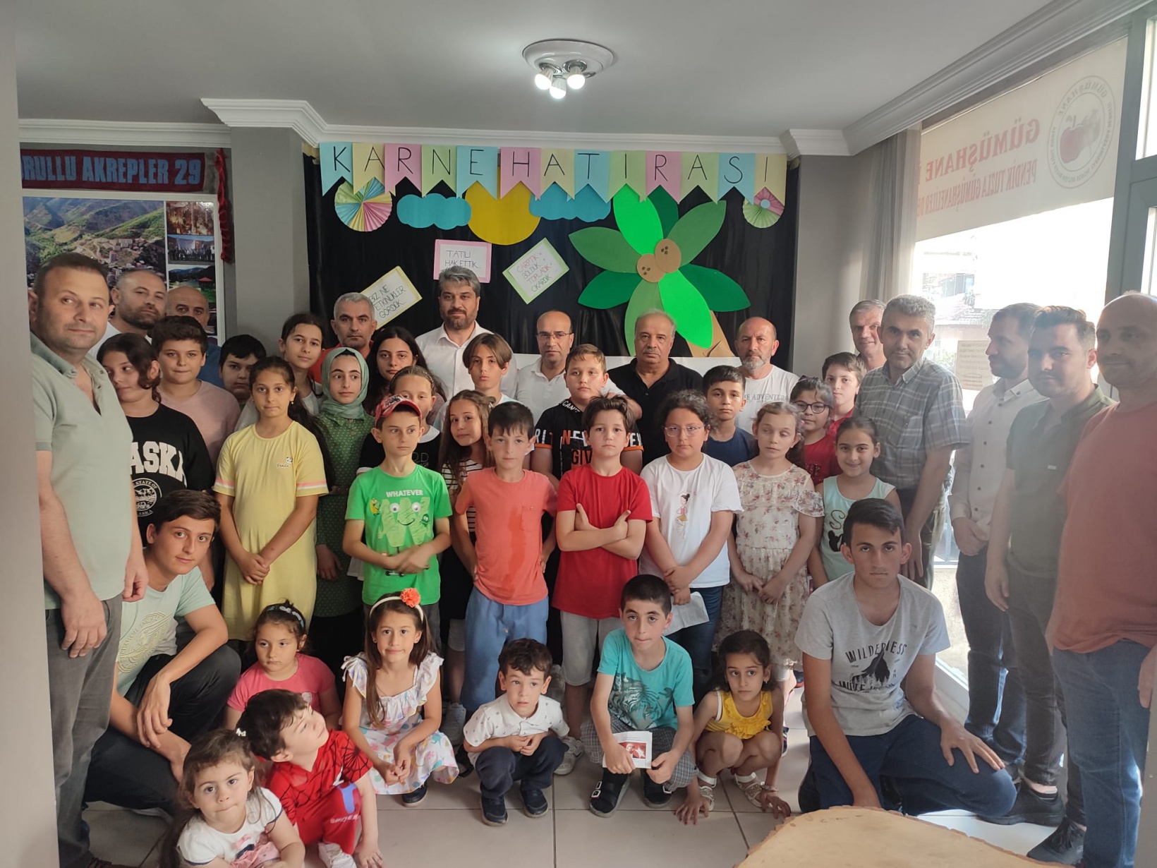 Pendik-Tuzla’da “Karneni getir, hediyeni götür” programı 4