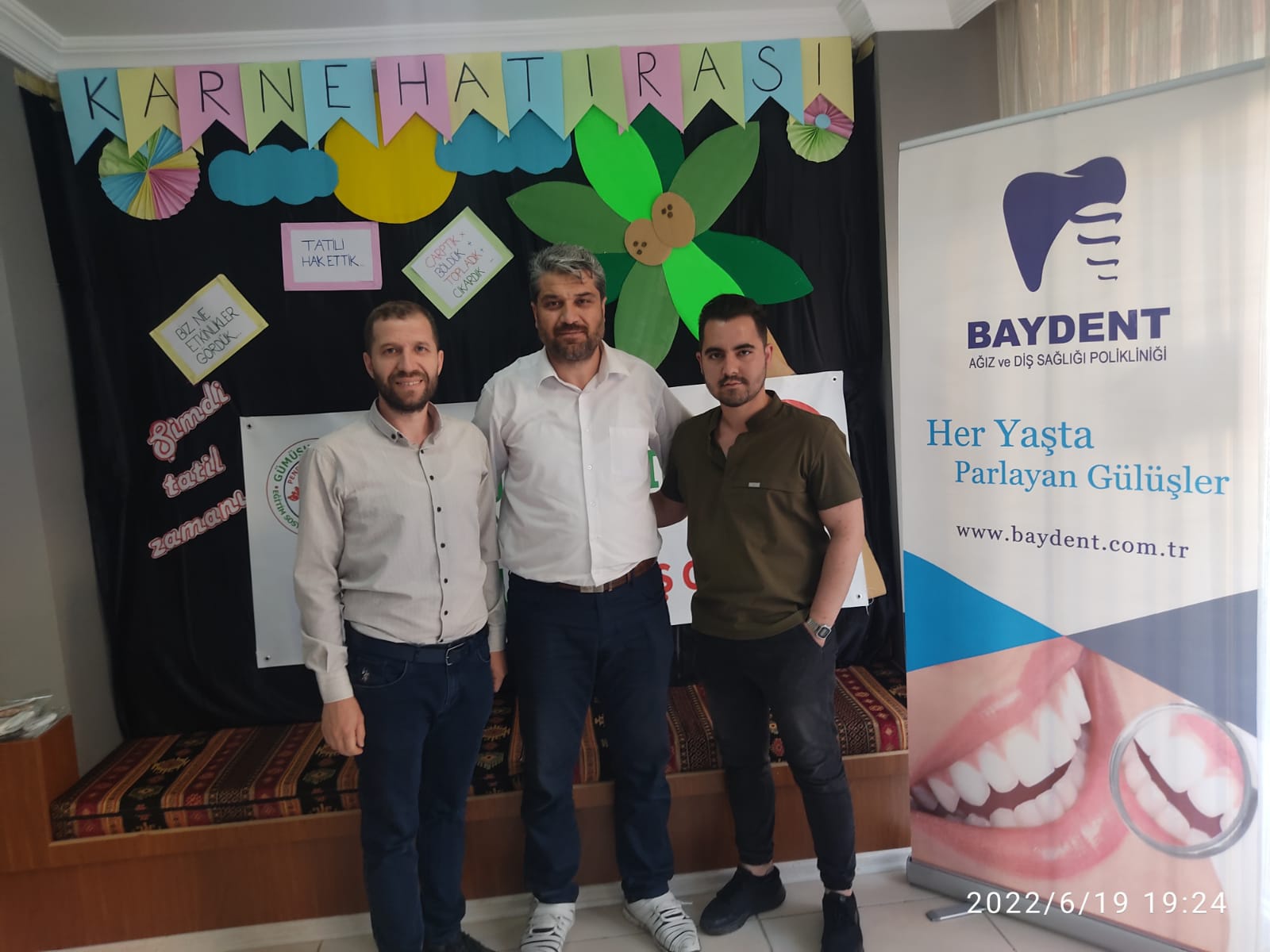 Pendik-Tuzla’da “Karneni getir, hediyeni götür” programı 12