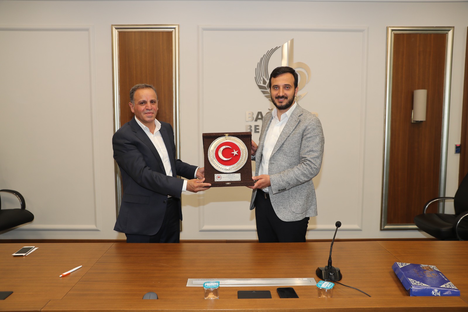 Başkan Özdemir Gümüşhanelileri kabul etti 5