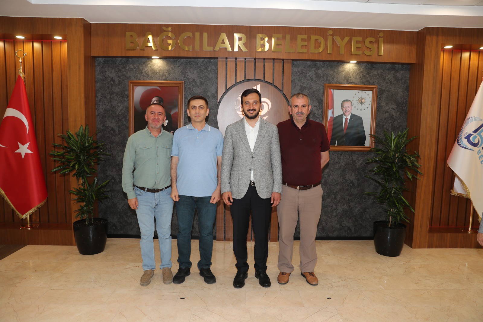 Başkan Özdemir Gümüşhanelileri kabul etti 4