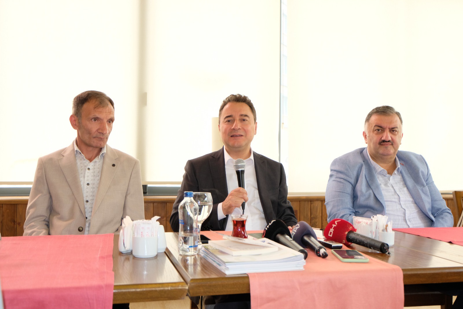 Babacan Cumhurbaşkanlığı adaylığını şarta bağladı 1