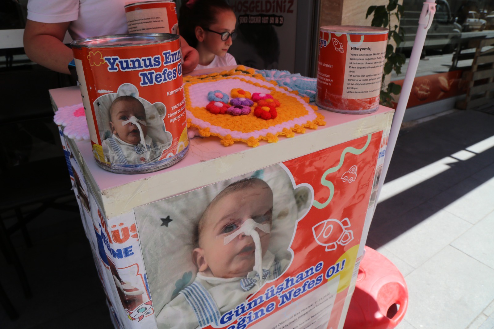 Gönüllü çocuklar Yunus Emre için 3 günde 10 bin TL topladı 2