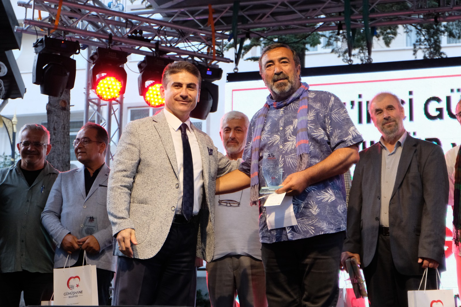 Gümüşhane’de Hüseyin Nihal Atsız anısına şiir dinletisi programı gerçekleştirildi   4