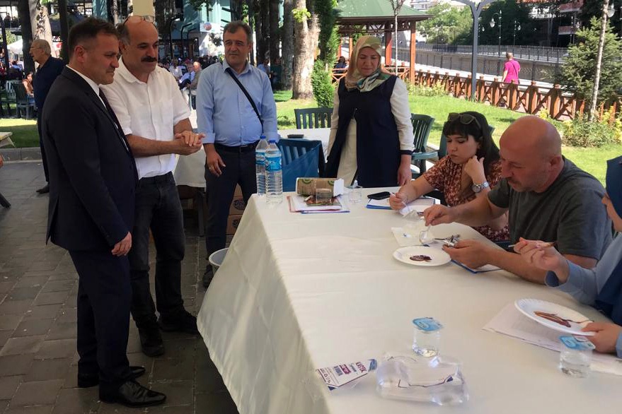 Gümüşhane’de pestil, pekmez ve yöresel yemek yarışması düzenlendi 4