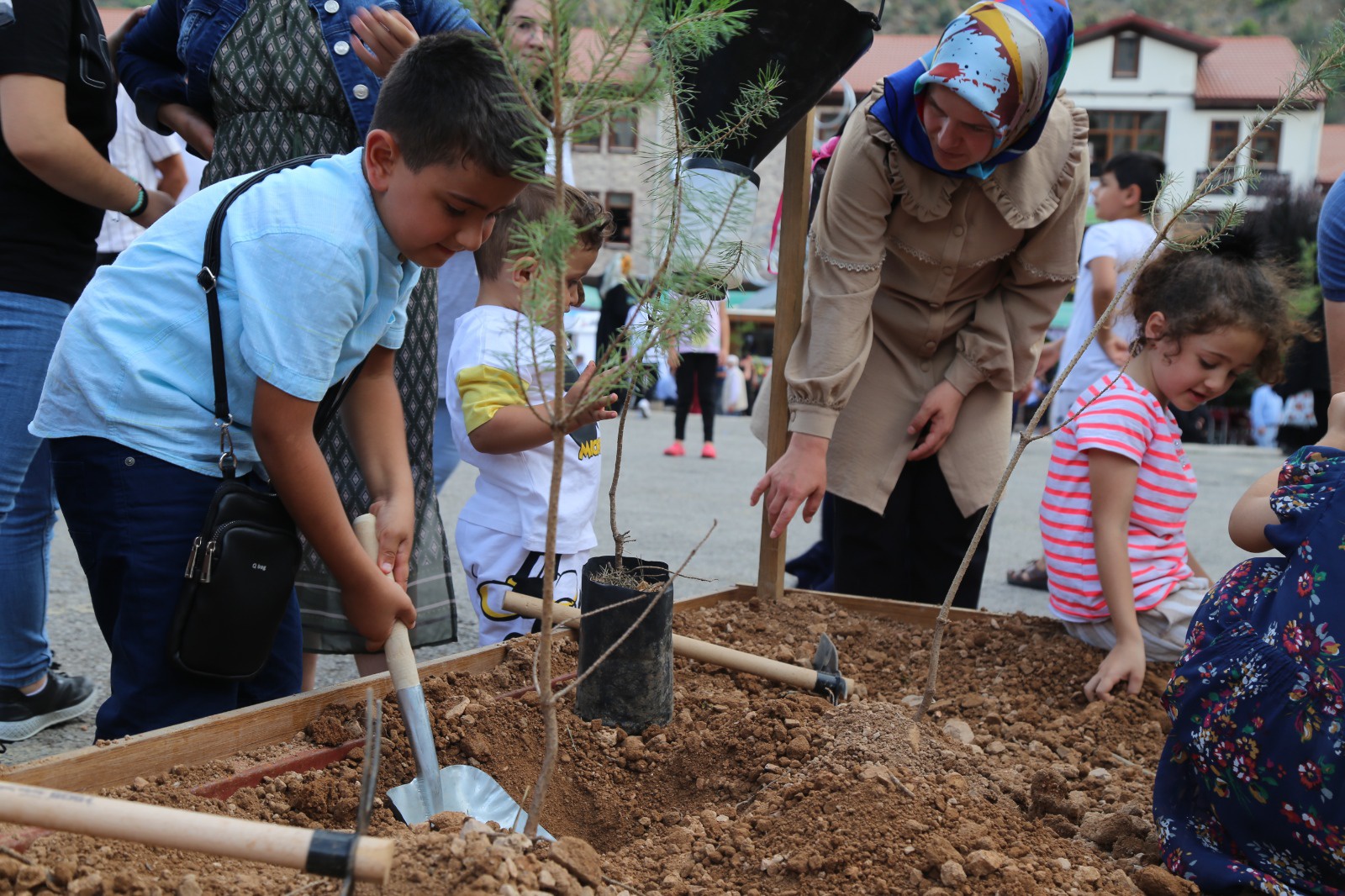 “Yeşil Vatan Tırı” Gümüşhane’de 10