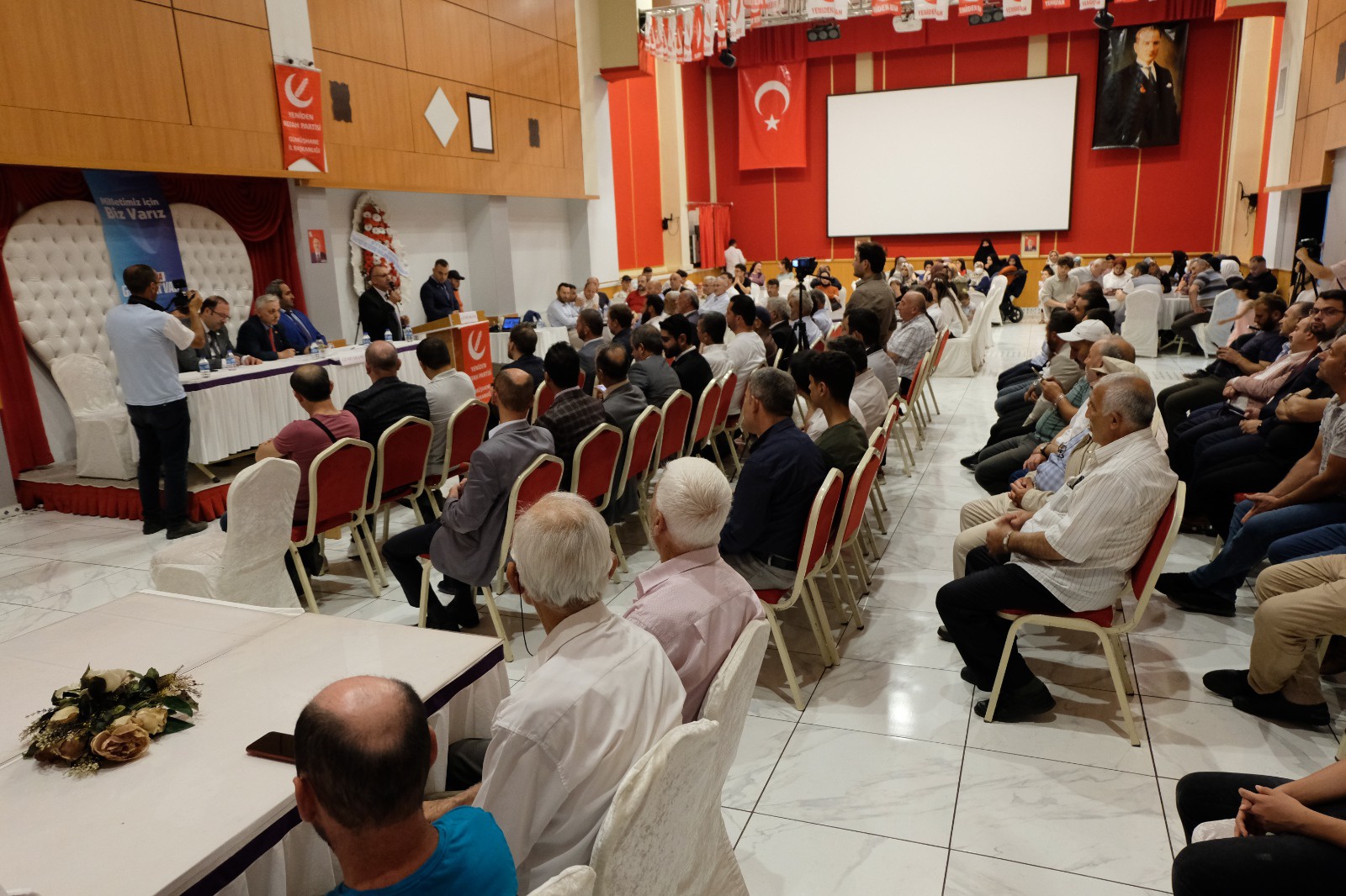 Yeniden Refah Partisi Nas ile devam dedi 9