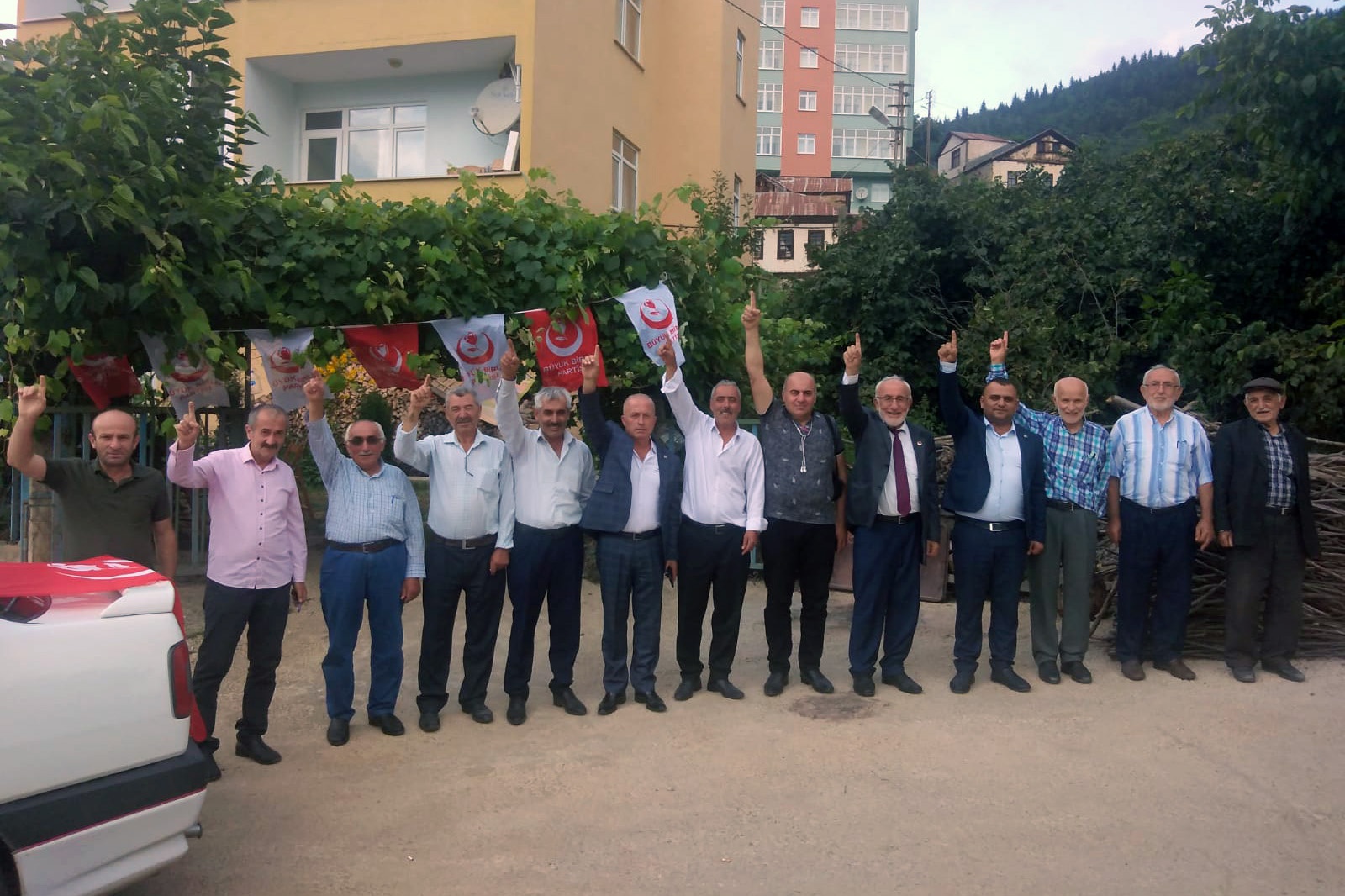 Kürtün BBP’de Mustafa Kuran güven tazeledi 3