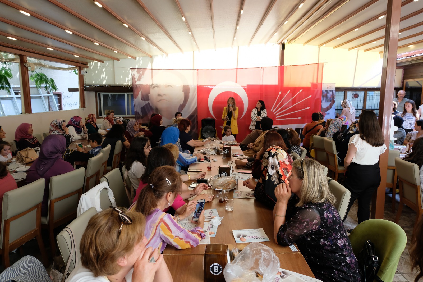 CHP Kadın Kolları Genel Başkanı Nazlıaka Gümüşhane’de 11