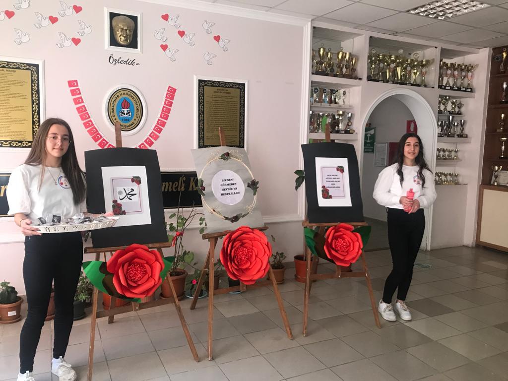 Dumlupınar Ortaokulundan örnek Mevlid-i Nebi programı 1