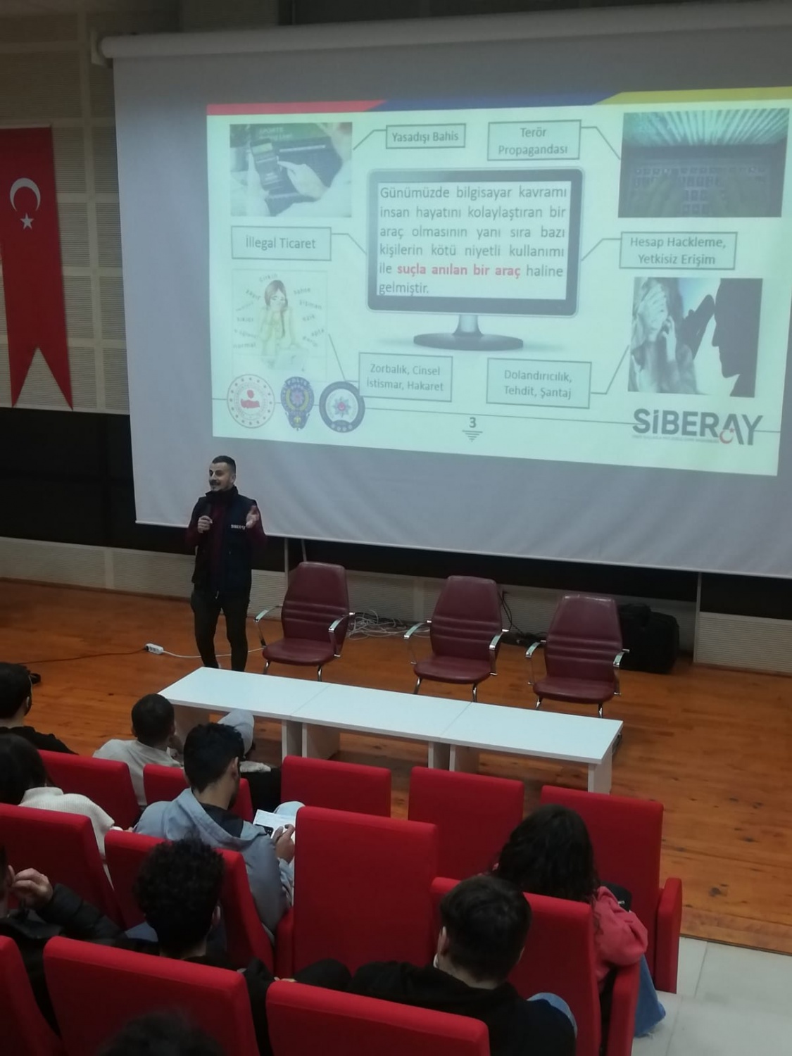 Üniversite öğrencilerine Siberay Farkındalık etkinliği 1