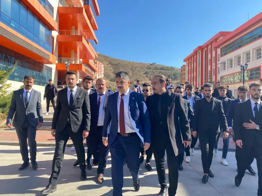 Ülkü Ocaklarından üniversitede gövde gösterisi 2