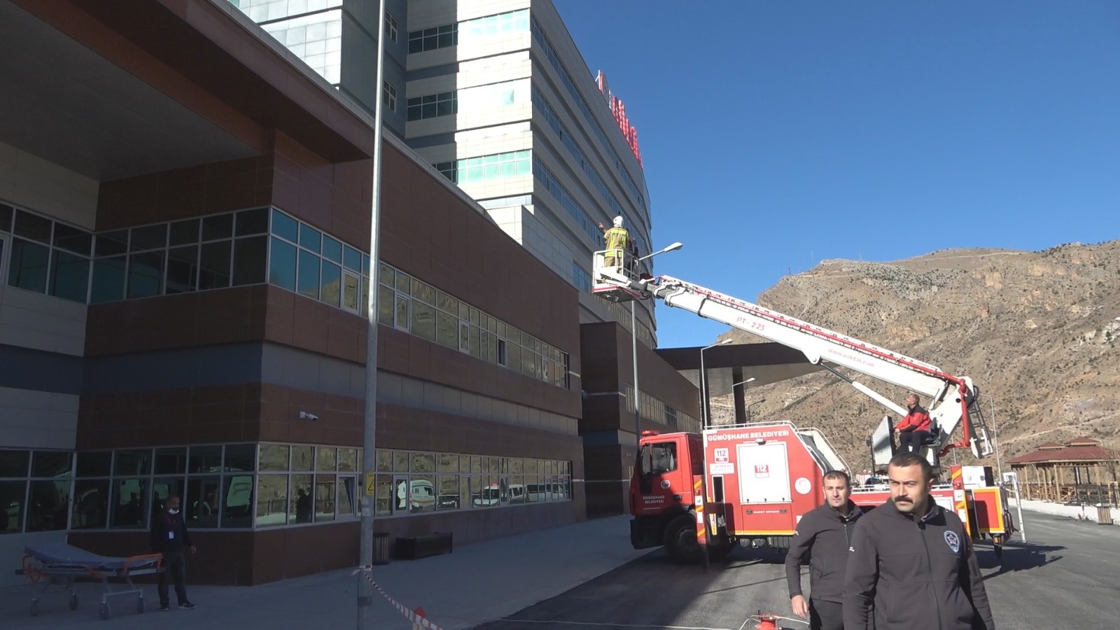 Gümüşhane Devlet Hastanesi’nde yangın tatbikatı 7