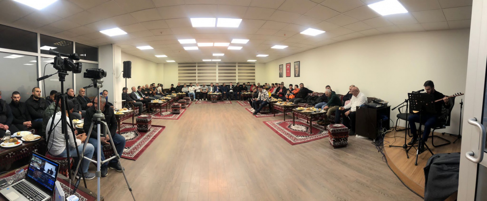 Yunus Emre bebek için Gümüşhane’ye gelen ünlü futbolculara Herfene programı düzenlendi 8