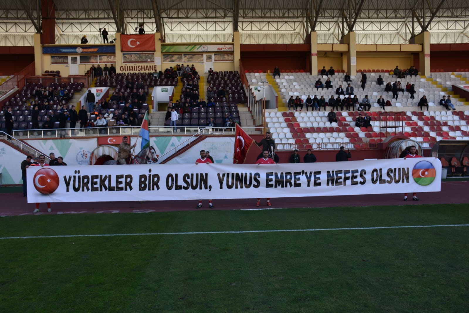 Yunus Emre bebek için düzenlenen turnuvada Türkiye veteranları 5-2 kazandı 4
