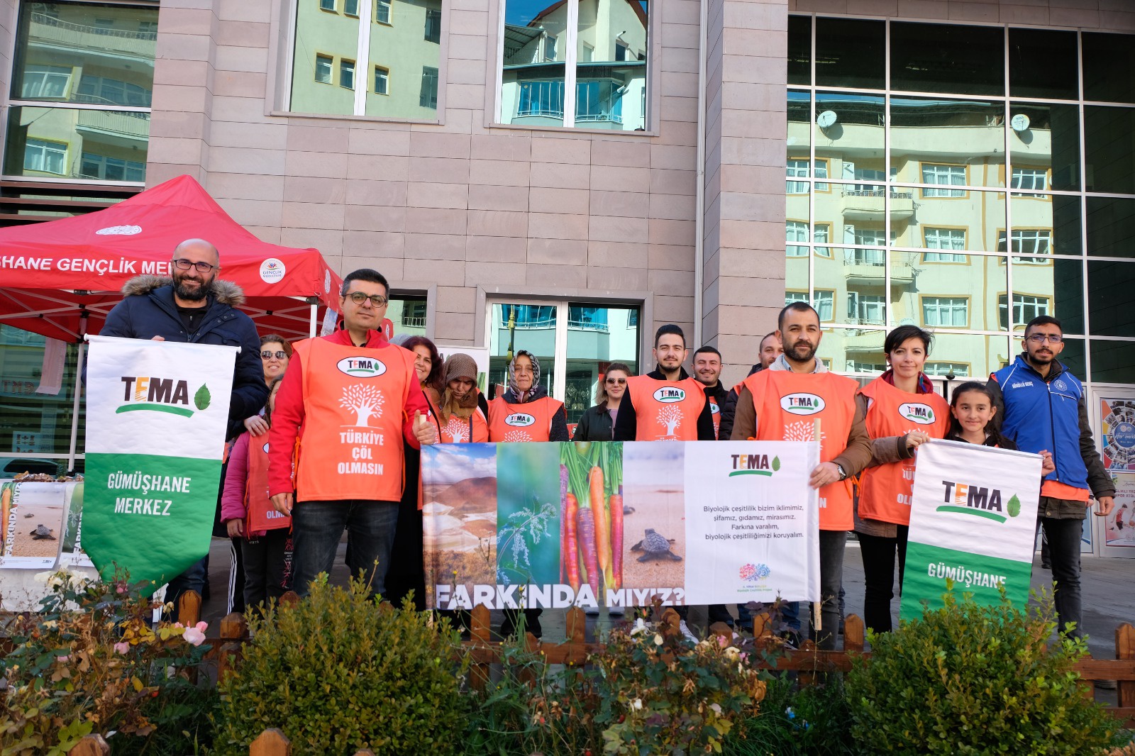 TEMA Gümüşhane erozyonla mücadele için yürüdü 5