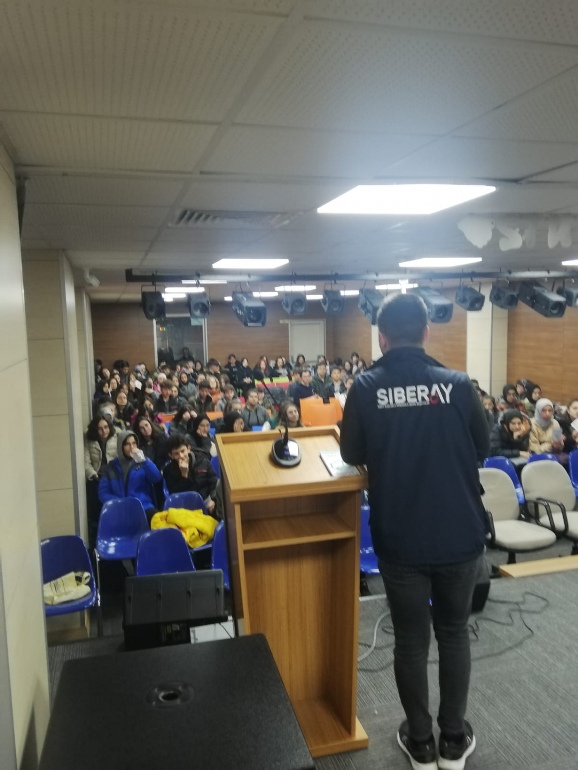 Liselilere Siberay Farkındalık projesi anlatıldı 1