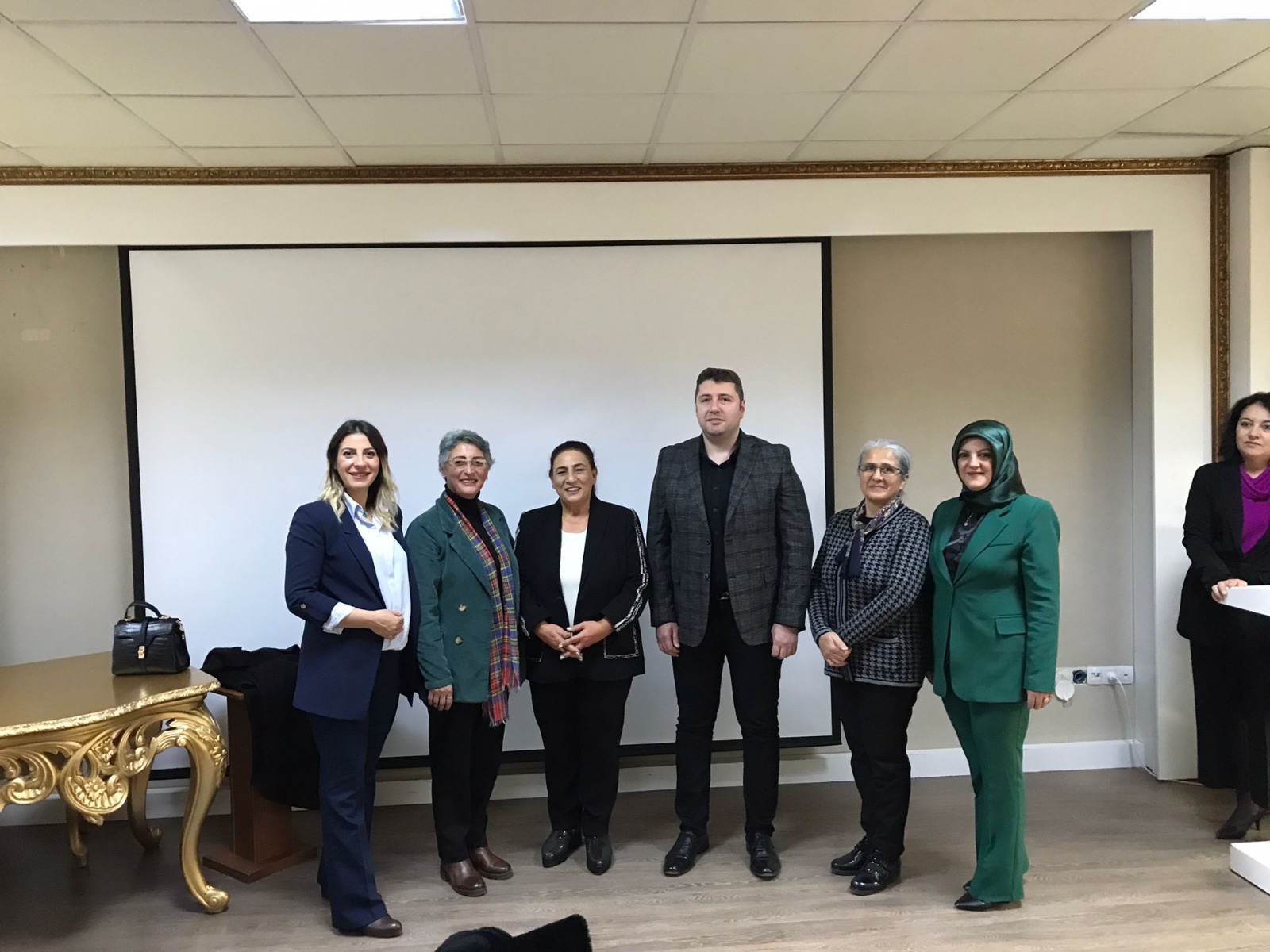 Kent Konseyi Kadın Meclisi’nin yeni başkanı Arzu Ay oldu 3