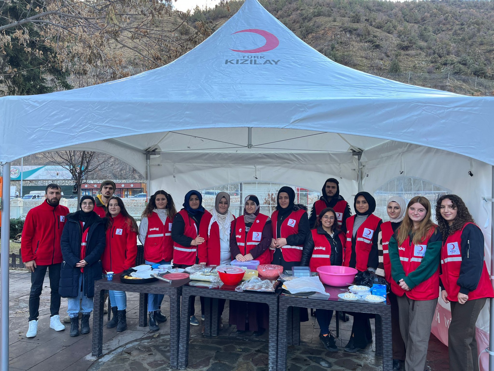 Kızılay’dan kermes 3