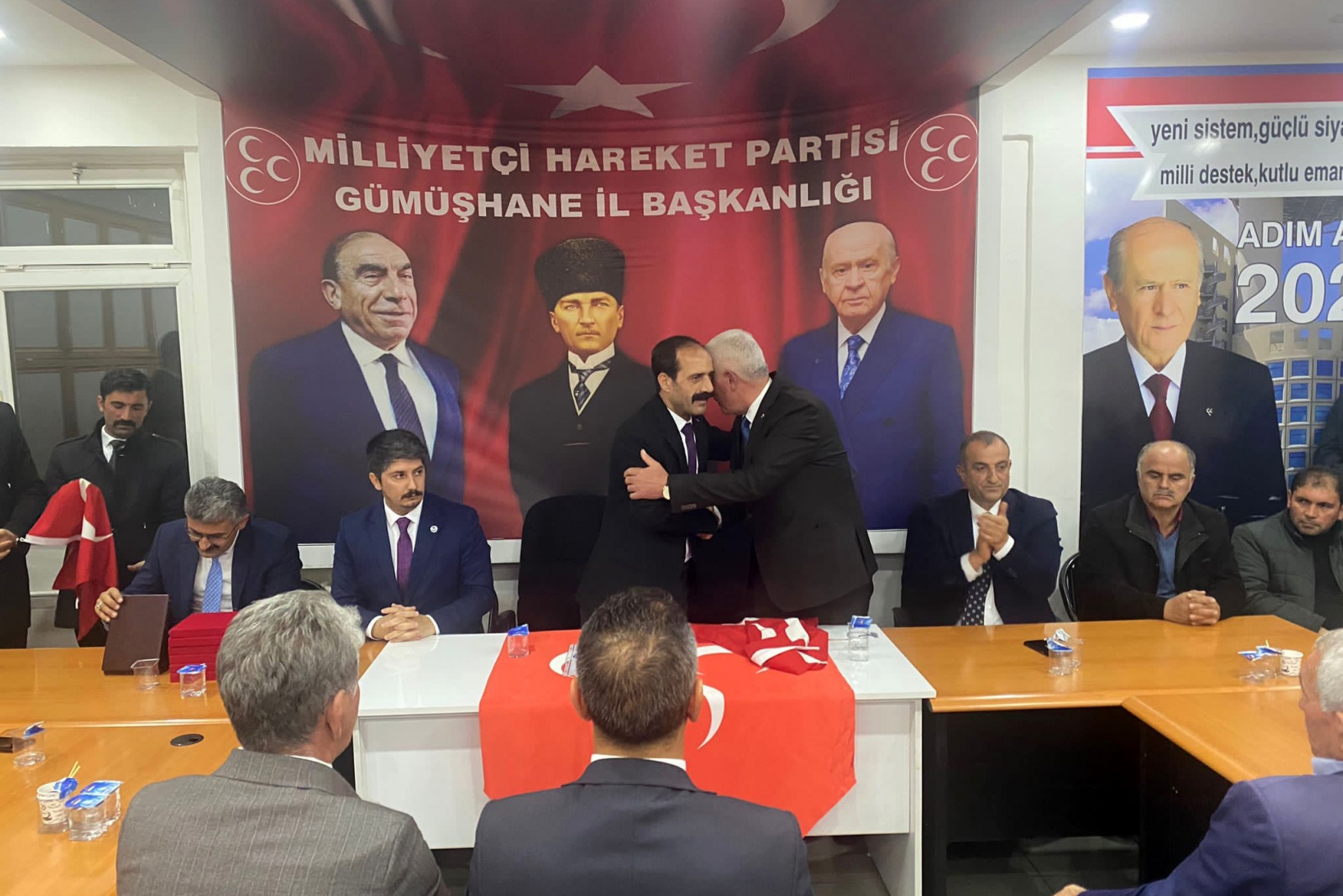 MHP’de devir teslim töreni yapıldı 1