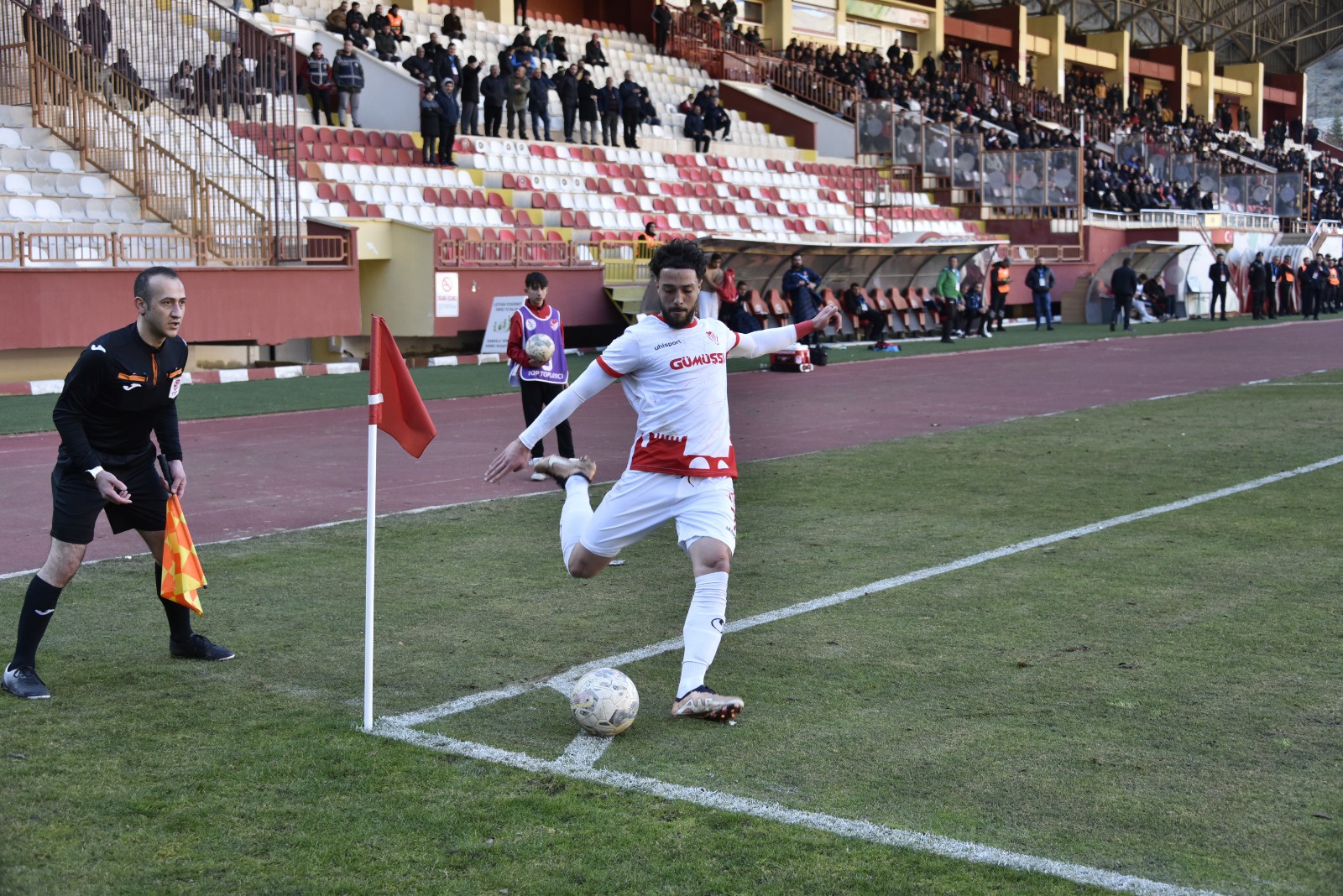 Gümüş evinde güldü: 1-0 7