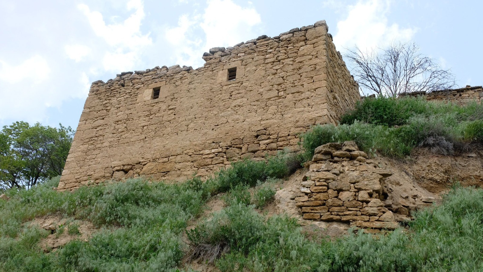 Gümüşhane’deki tarihi taş evler turizme kazandırılmayı bekliyor 12