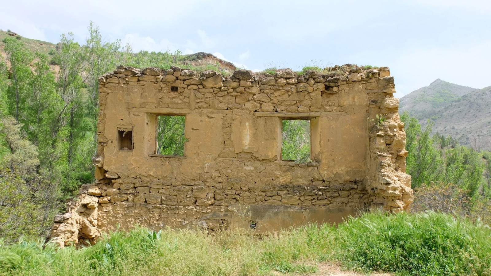 Gümüşhane’deki tarihi taş evler turizme kazandırılmayı bekliyor 14