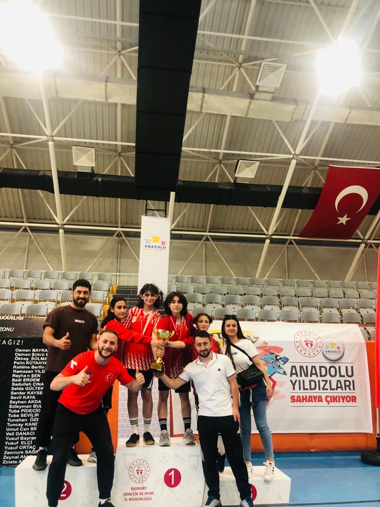 Badmintonda Türkiye çeyrek finallerindeyiz 14