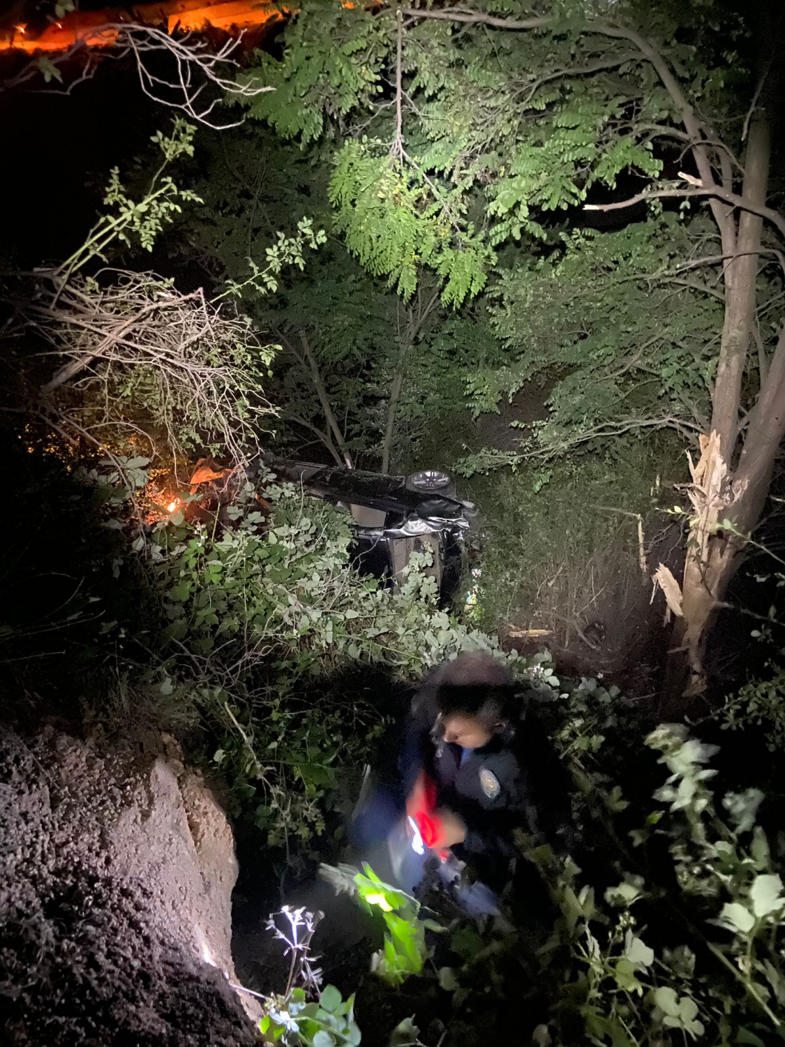 250 metrelik uçuruma yuvarlandı 1