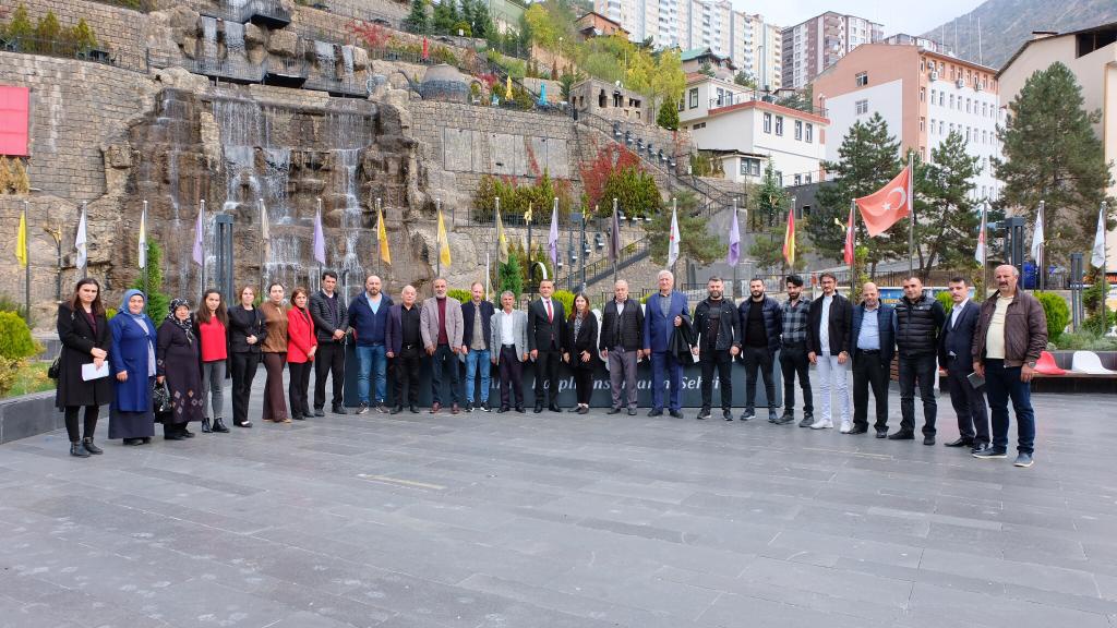 MHP’nin ilk aday adayı Bayrak oldu 5