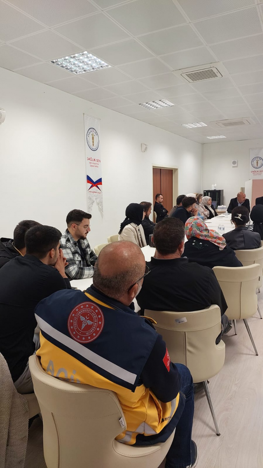 Sağlık-Sen İl Divan Toplantısı yapıldı 12