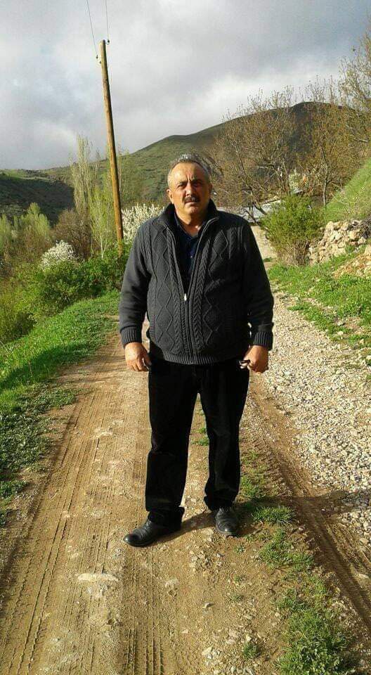 Gümüşhane’de ceviz ağacından düşen adam demire saplanarak can verdi 5