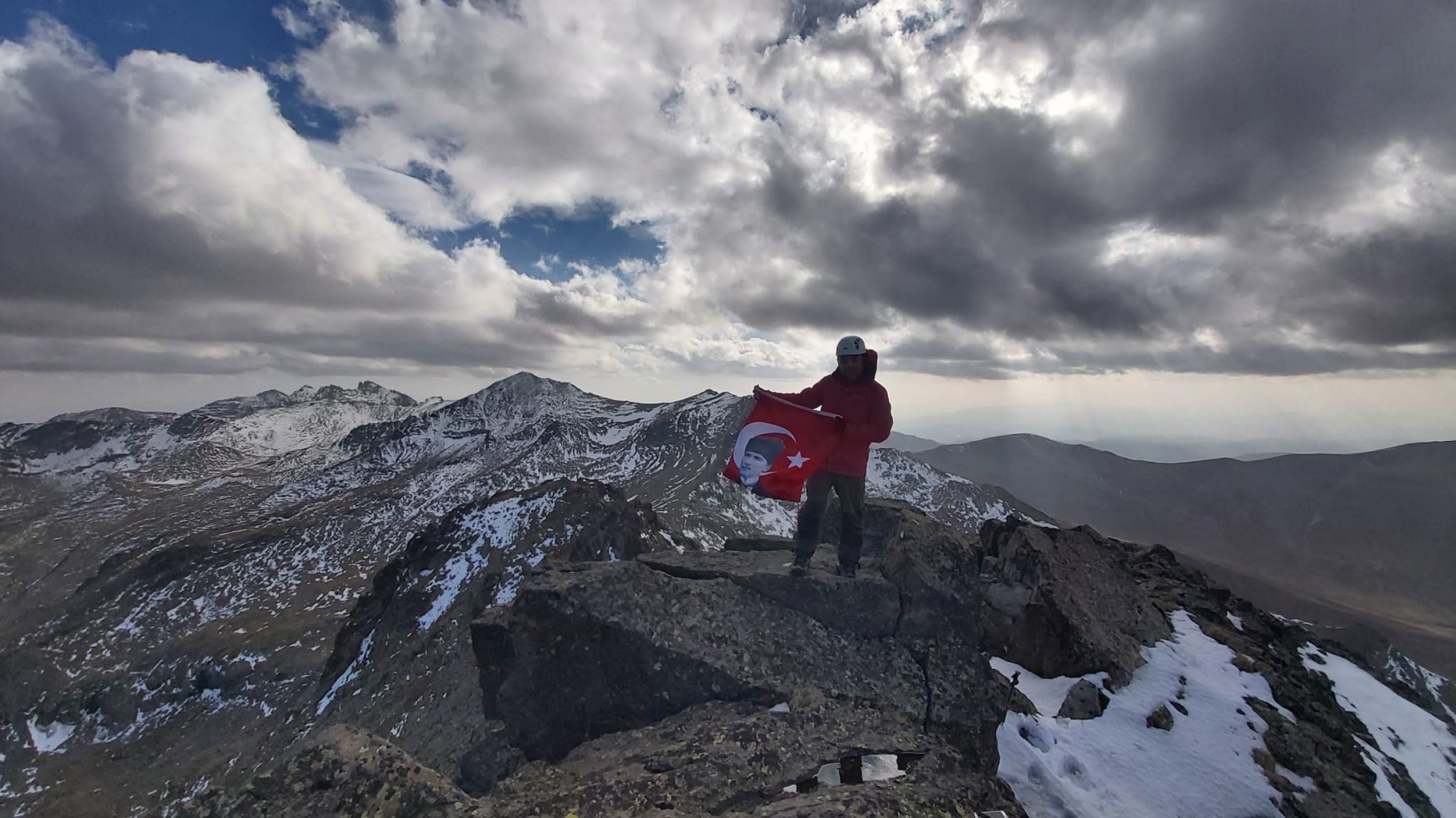 100.yılı en yüksekte kutladılar 5