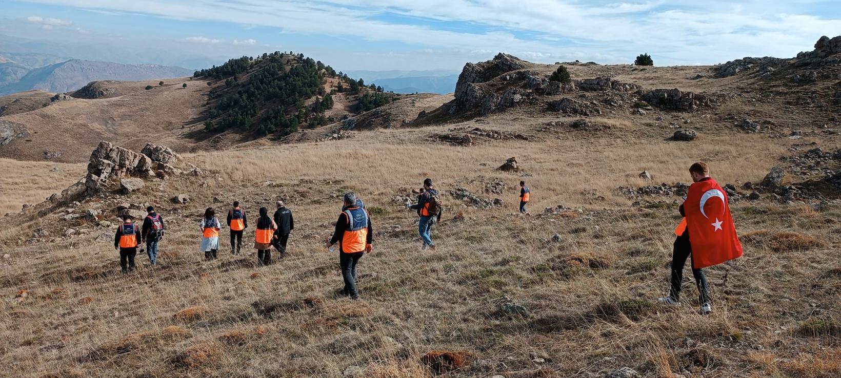AFAD gönüllülerinden 100.yıl yürüyüşü 6