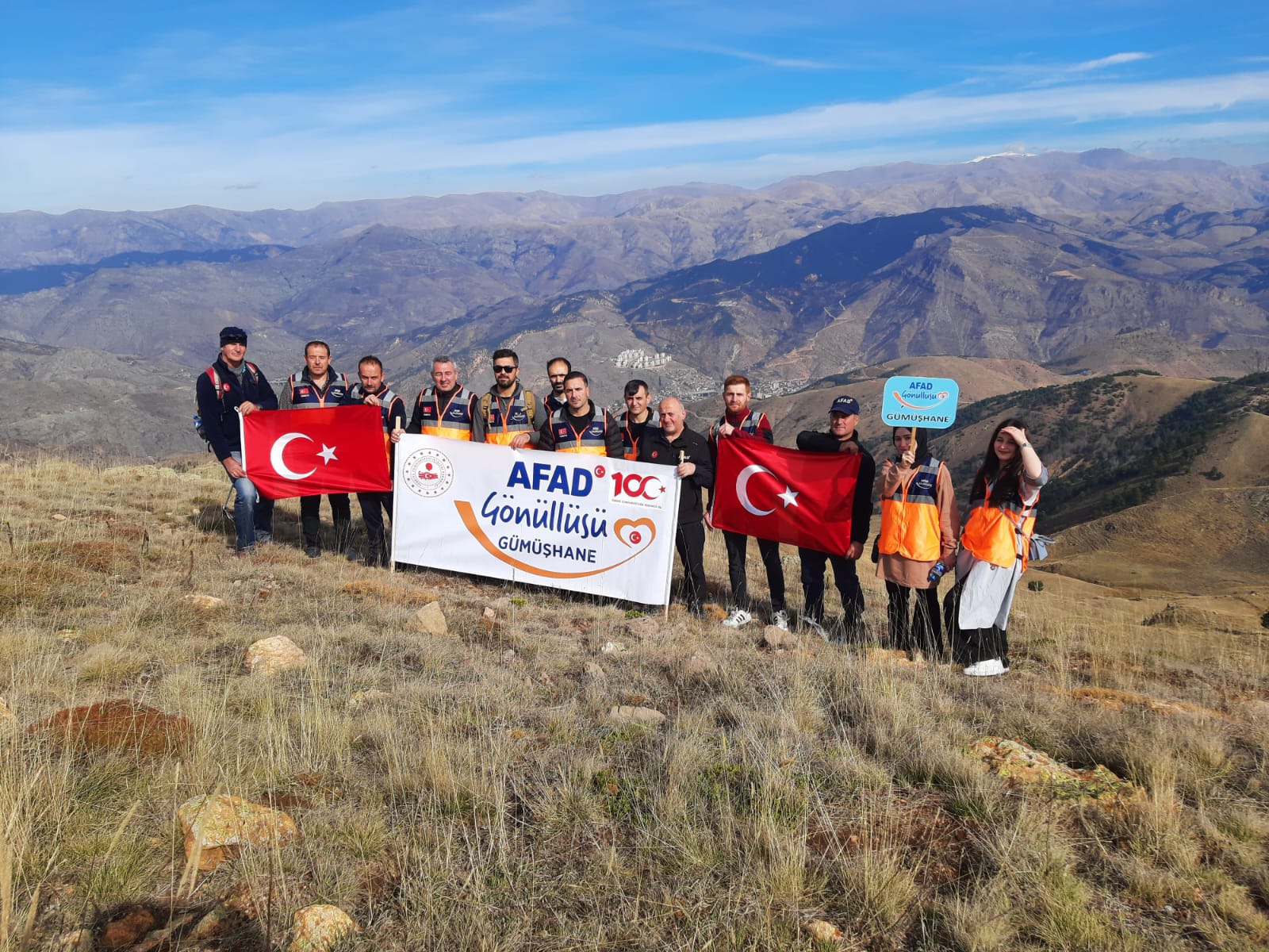 AFAD gönüllülerinden 100.yıl yürüyüşü 16