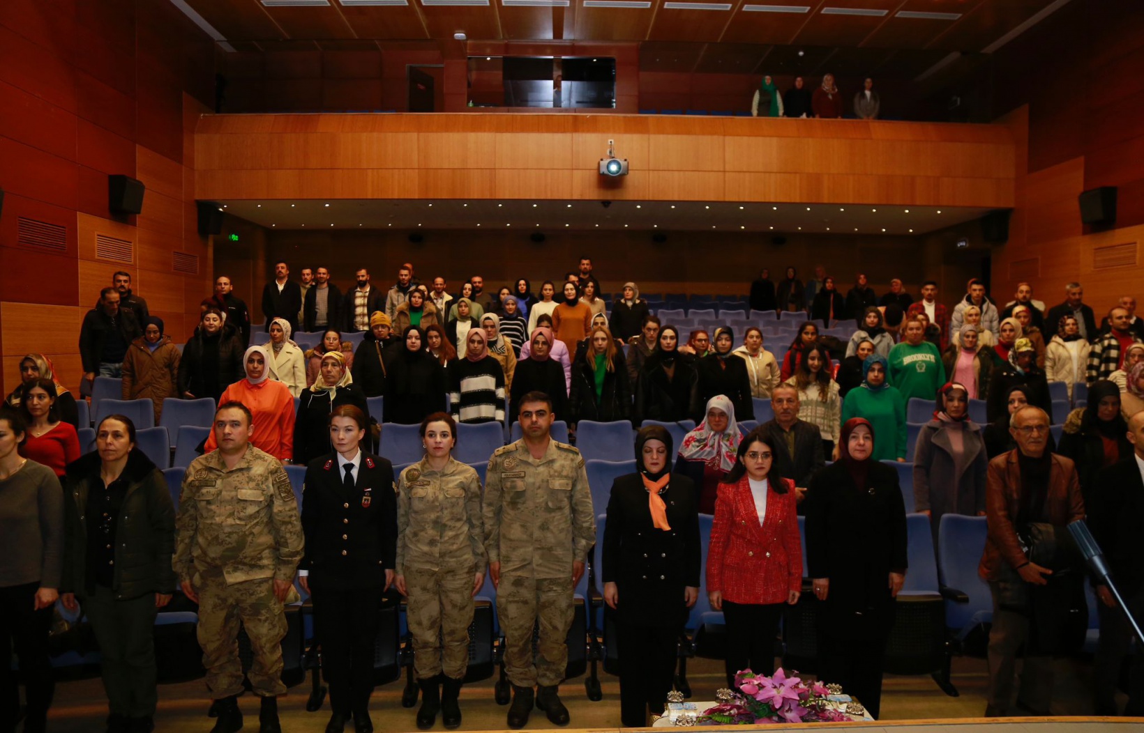 “Kadına şiddetle mücadelemiz sürecek” 2