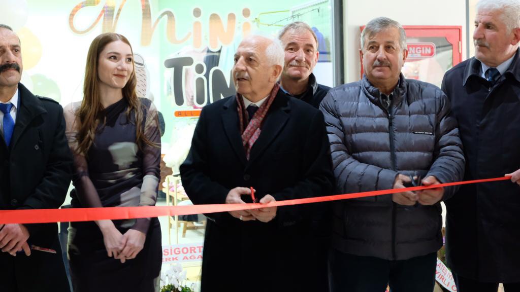 Mini Tini açıldı 1