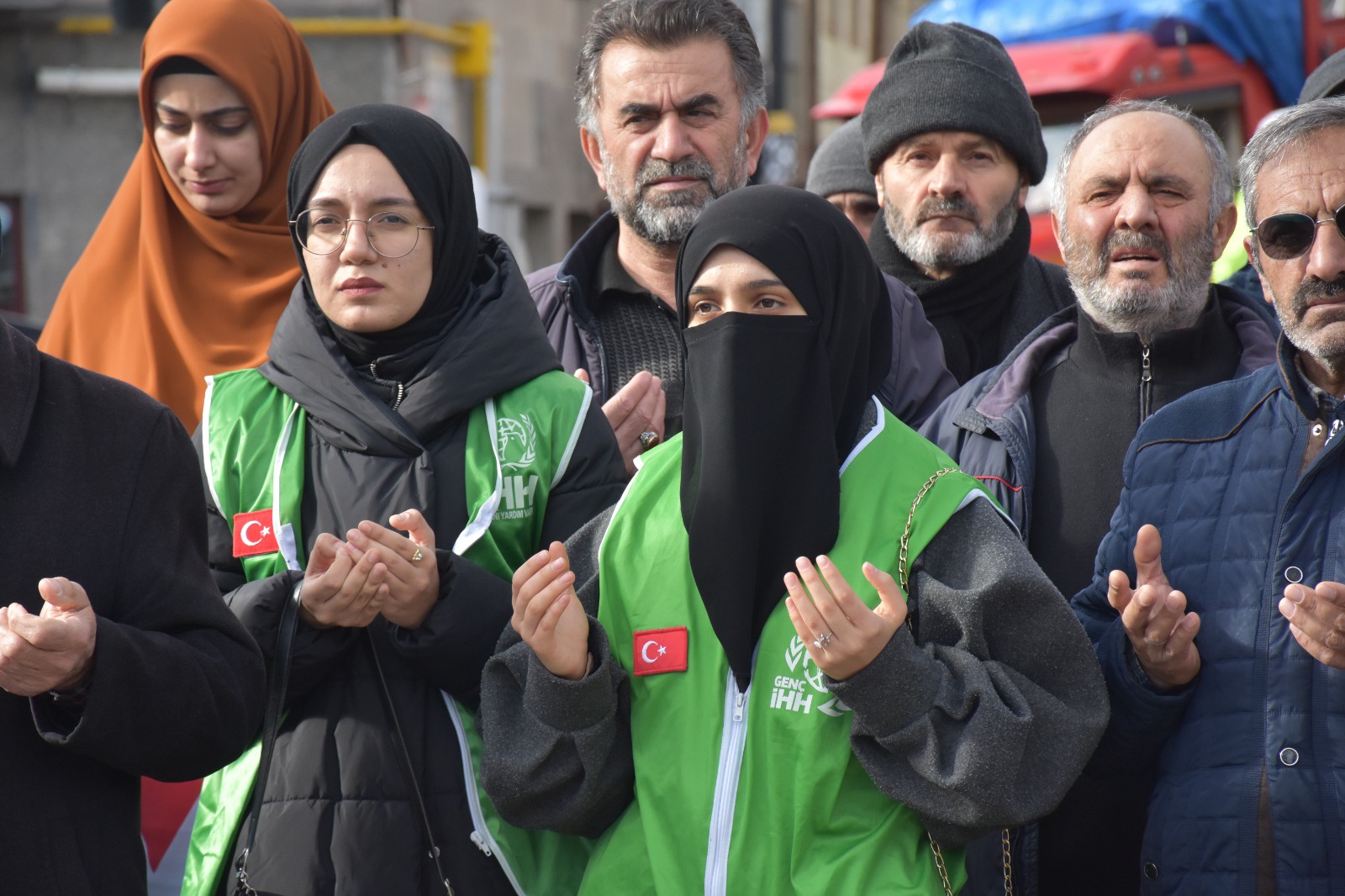 Gümüşhane’de şehitlere rahmet, terör ve İsrail’e lanet eylemi yapıldı 7