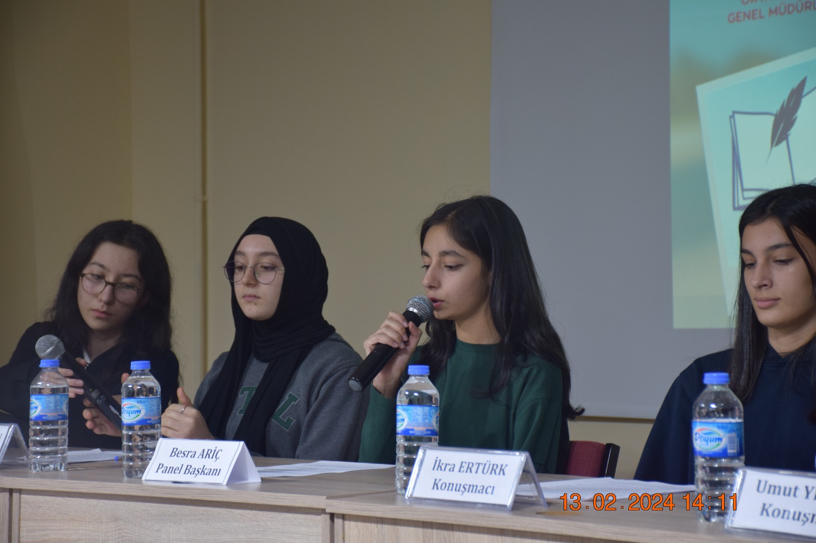 Gümüşhane'de öğrenciler “Kutadgu Bilig Okumaları” paneli düzenledi 1