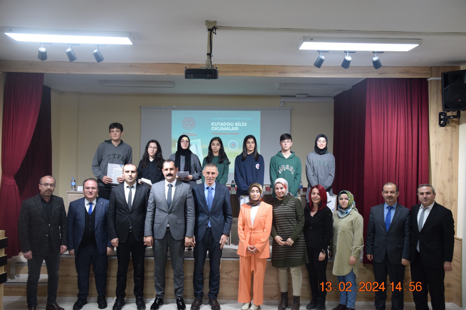 Gümüşhane'de öğrenciler “Kutadgu Bilig Okumaları” paneli düzenledi 10