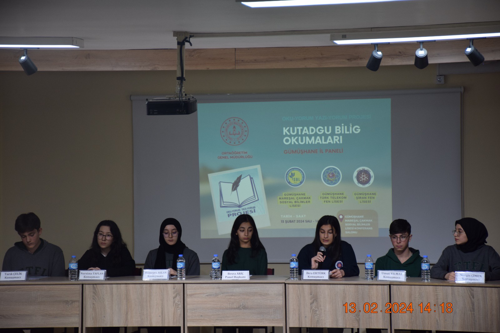 Gümüşhane'de öğrenciler “Kutadgu Bilig Okumaları” paneli düzenledi 7